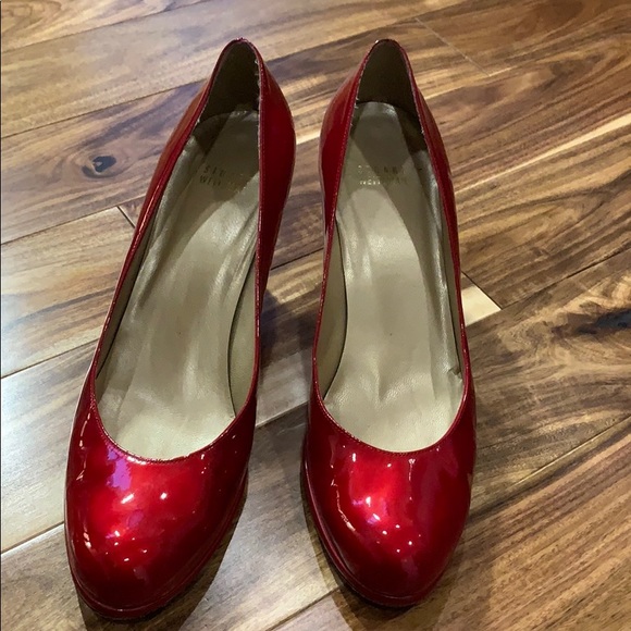 Stuart Weitzman Red Patent Platform Pump - Picture 8 of 8